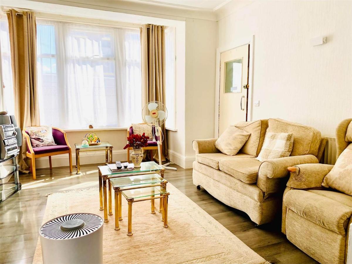 Number 36 Bed & Breakfast Blackpool Luaran gambar